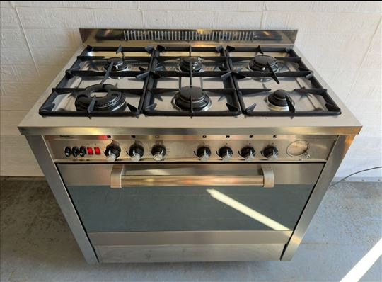 Profesionalni sporet na plin velika rerna