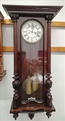 Sat zidni sa 2 tega i ključem za navijanje