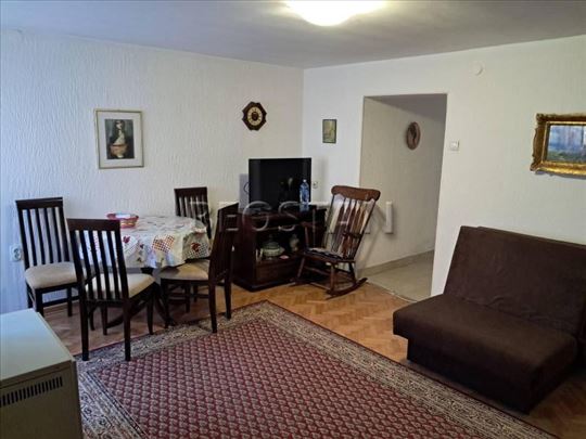 Širi centar - Zvezdara veliki mokli lug #66449