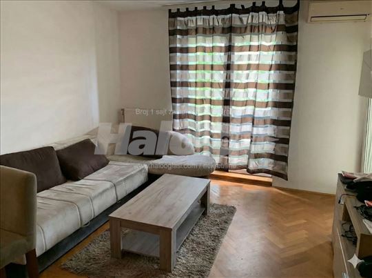 Spens, dvosoban stan 43m2, 450€ (BEZ PROVIZIJE)
