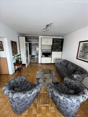 Stan za izdavanje, Bežanijska kosa