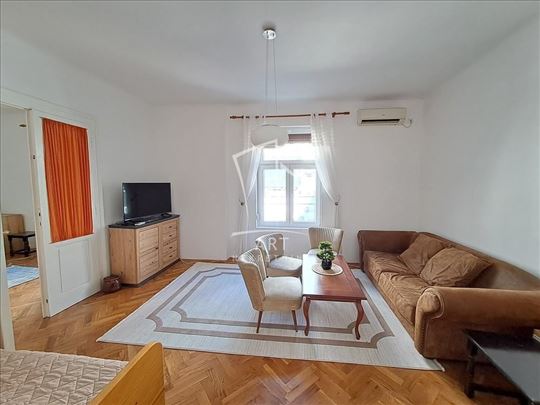 Vračar, Resavska, renoviran stan u centru ID#12895