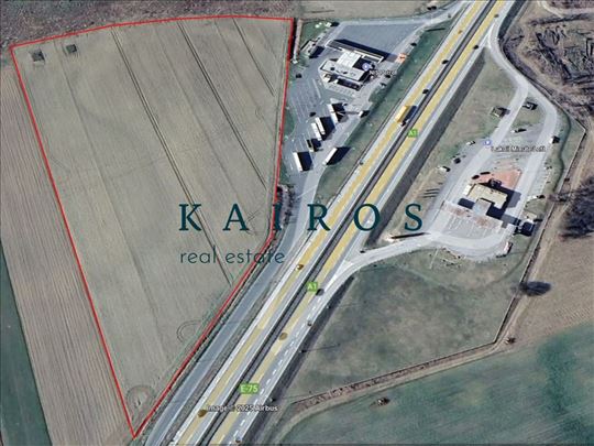 Zemljište uz autoput Beograd–Novi Sad | 135m front