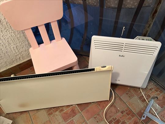 Dva panel radijatora.