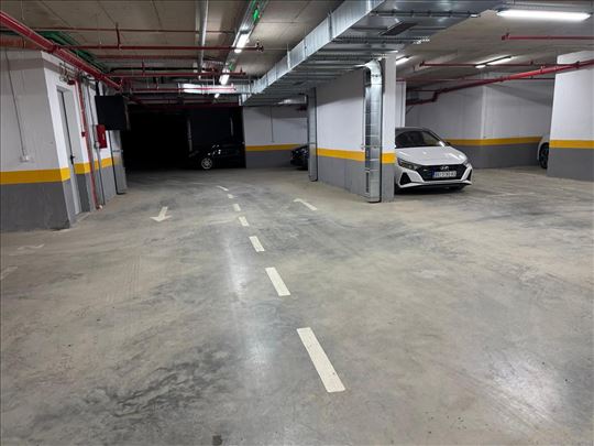Garaža,Kneza Višeslava,15 m2,lux, novogradnja
