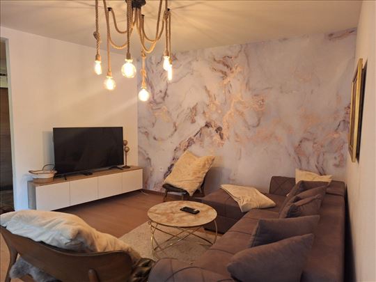 Luksuzan stan na samo 650m od jezera, Zlatibor