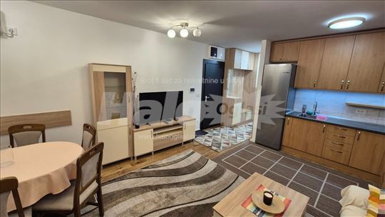 Milorada Bondžulića, 52m2