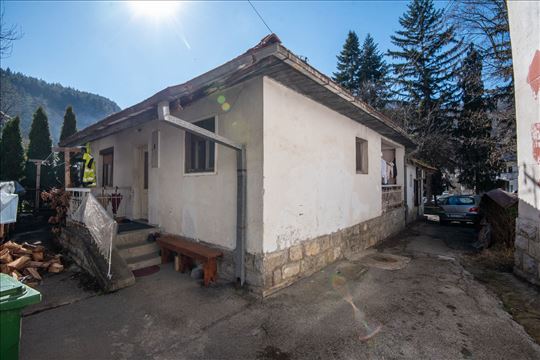  Prodaje se kuća 87 m²,ul.Aranđelovačka,PrijepolJe