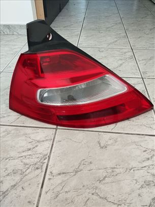 Stop lampa za reno megan 2 hečbek restajling