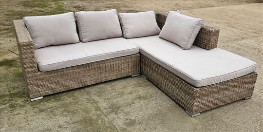 Baštenska ugaona garnitura