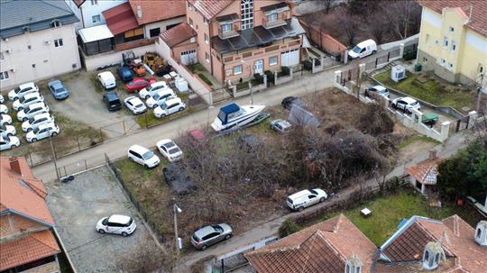 Cvetanova Ćuprija 7 ari spremno za izgradnju