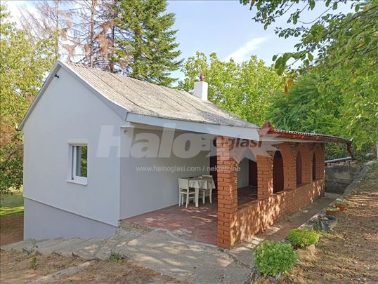 Vikendica - Fruška gora - Banstol, 2.0 dvosobna