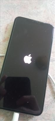 Iphone XS  sa Novom Baterijom