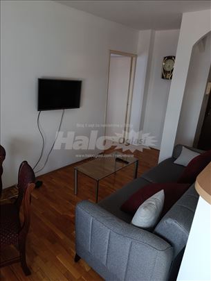 Konjarnik 1.5 namešten 