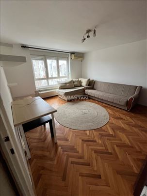 Krunska, renoviran, namešten