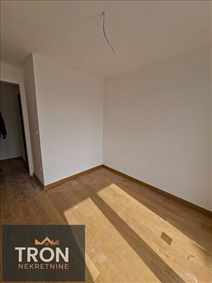 Najtraženija lokacija - kružni tok 37m2
