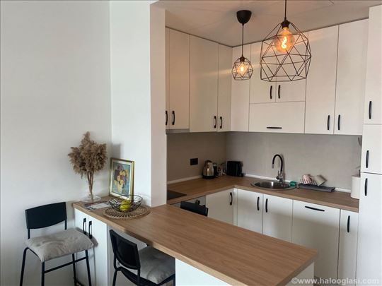 Novi Dorcol, I faza, odlican, namesten