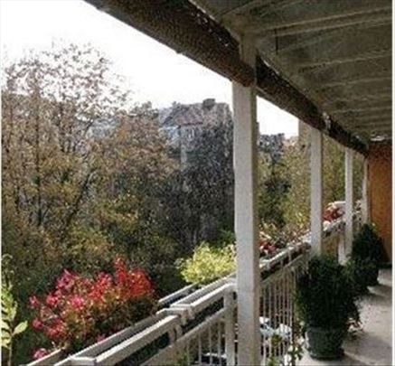 Vračar, 80m2, obezbedjen parking