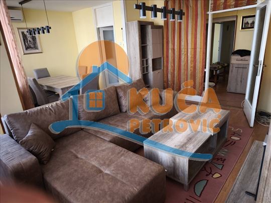 Izdaje se stan kod Šojke, 64m2!