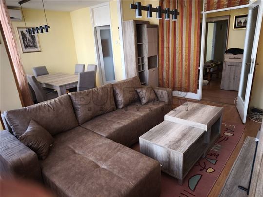 Izdaje se stan kod Šojke, 64m2!