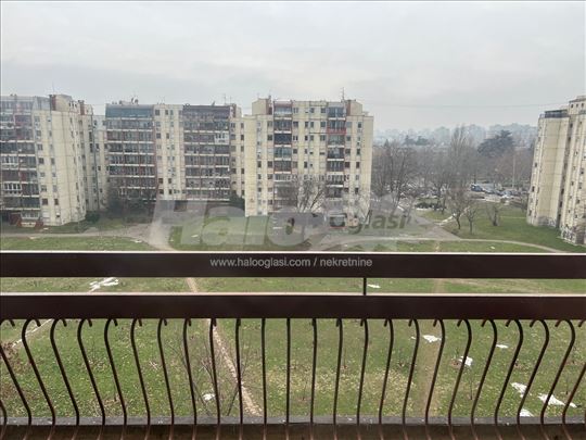 Izdavanje stana u bloku 70a