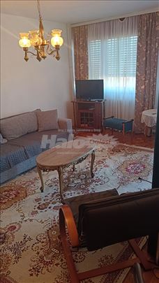 Izdavanje Vozdovac - Banjica 80 kvadrata 