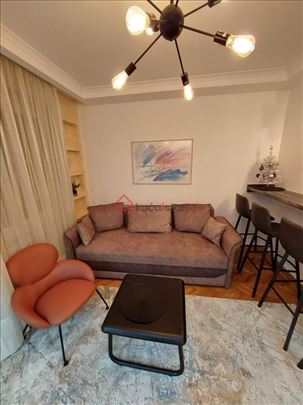 Komforan stan u Lominoj, centar grada