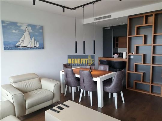 Kula West 65, Lux stan u elitnom naselju