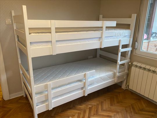 Spratni beli ogradica + 2 dušeka Superior 90x200