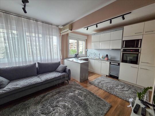 Stan na najlepsoj lokaciji na Novom Beogradu 2.0