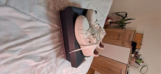 Tomi Hilfiger patike