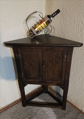 Ugaona komodica duborez 