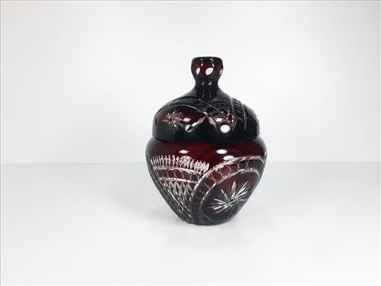 Vintage kristalna BOHEMIA bombonjera