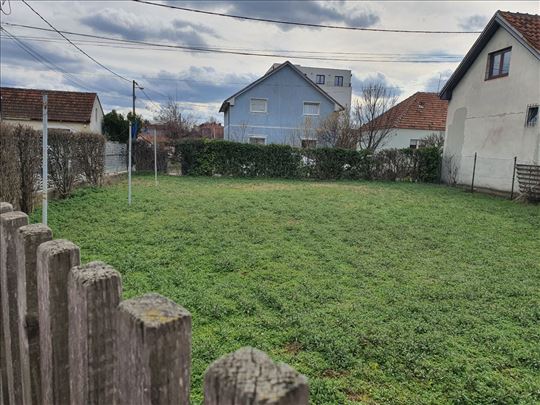 Zemun Vojni put kod okretnice 