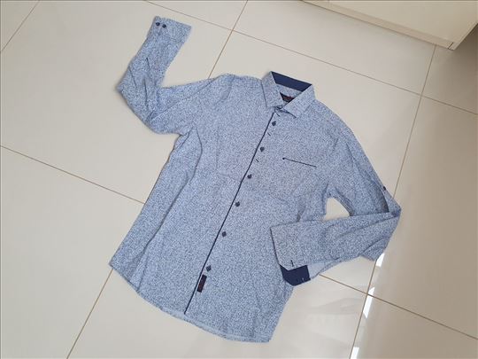 Kosulja slim fit sv.plava vel. M Novo!