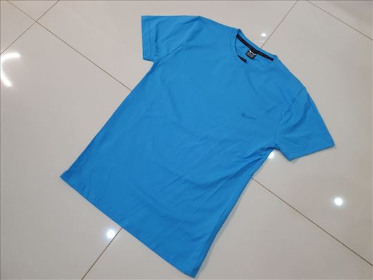 Nike majica vel. S Novo!
