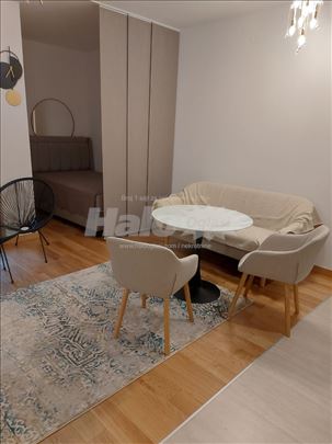 Nov Stan u Wellport-u