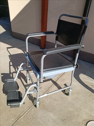 Toaletna kolica princeza ( wc stolica)