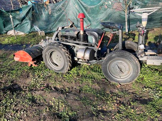 Traktor
