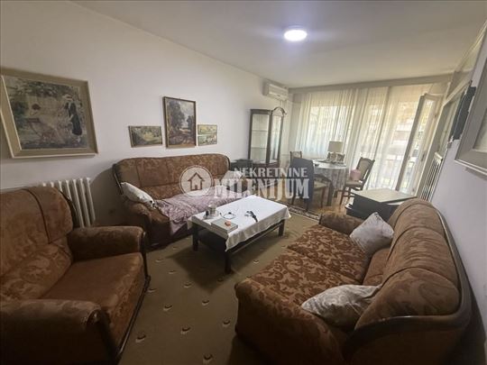 3.0 stan u bloku 44 ID#2201