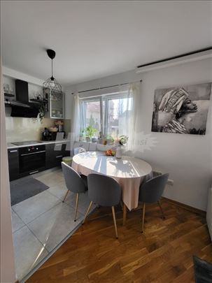 Aviv park, Zivka Davidovica