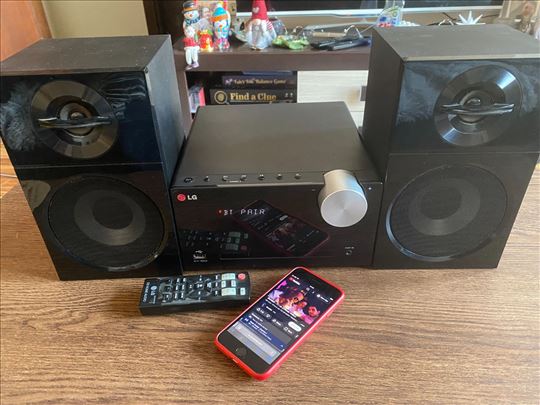 LG CM2440 bluetooth/dab radio kao nova