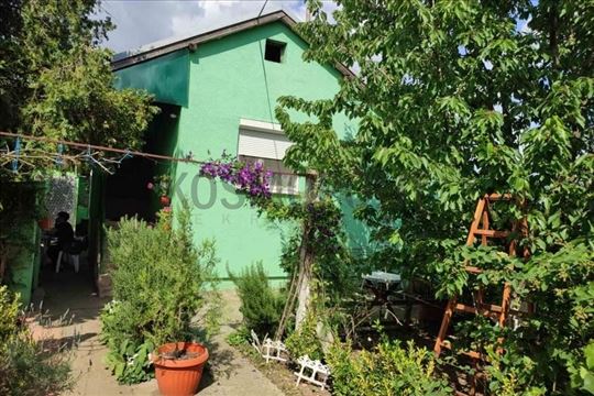 Pančevo, Kudeljarski Nasip, Kuća, 3.0, 70m2