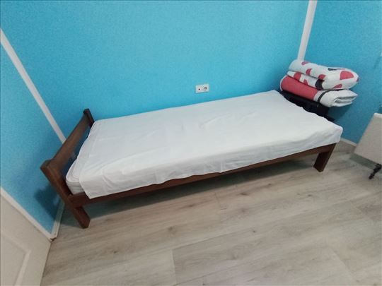 Samci kreveti 2komada