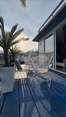 Splav - kucica na Adi Ciganliji