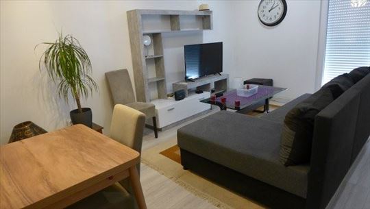 Visokog Stevana, 33m2, garsonjera, terasa