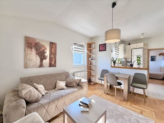 Vojvode Vlahovića, mereno 34m2 ID#14334