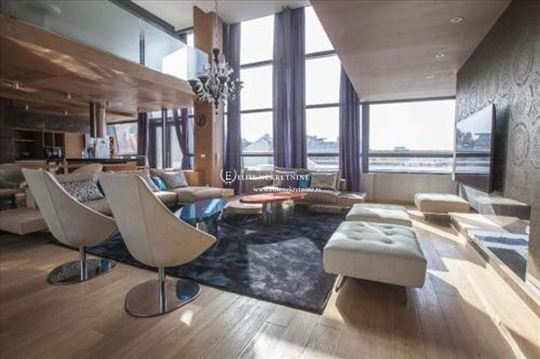 Duplex penthouse Vracar,garaza