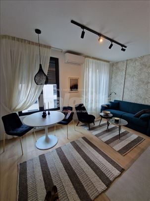 K-distrikt, 2.0 soban lux 