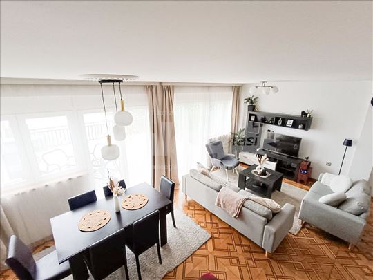 Kuća na Gardošu sa panoramskim pogledom na Dunav